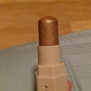 fenty beauty RUM highlight match Stick